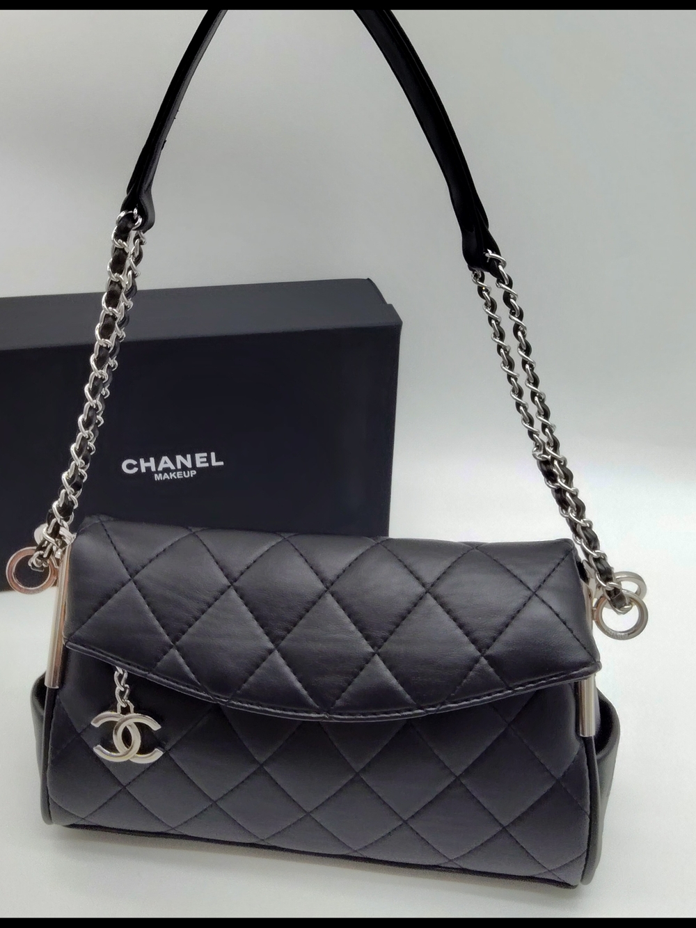 CHANEL Makeup Promotional GifQuilted Fold Over Pouch Black Silver Chain STUNNING
